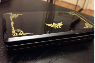 Illustration for article titled Up-Close with the Sexiest 3DS There Is
